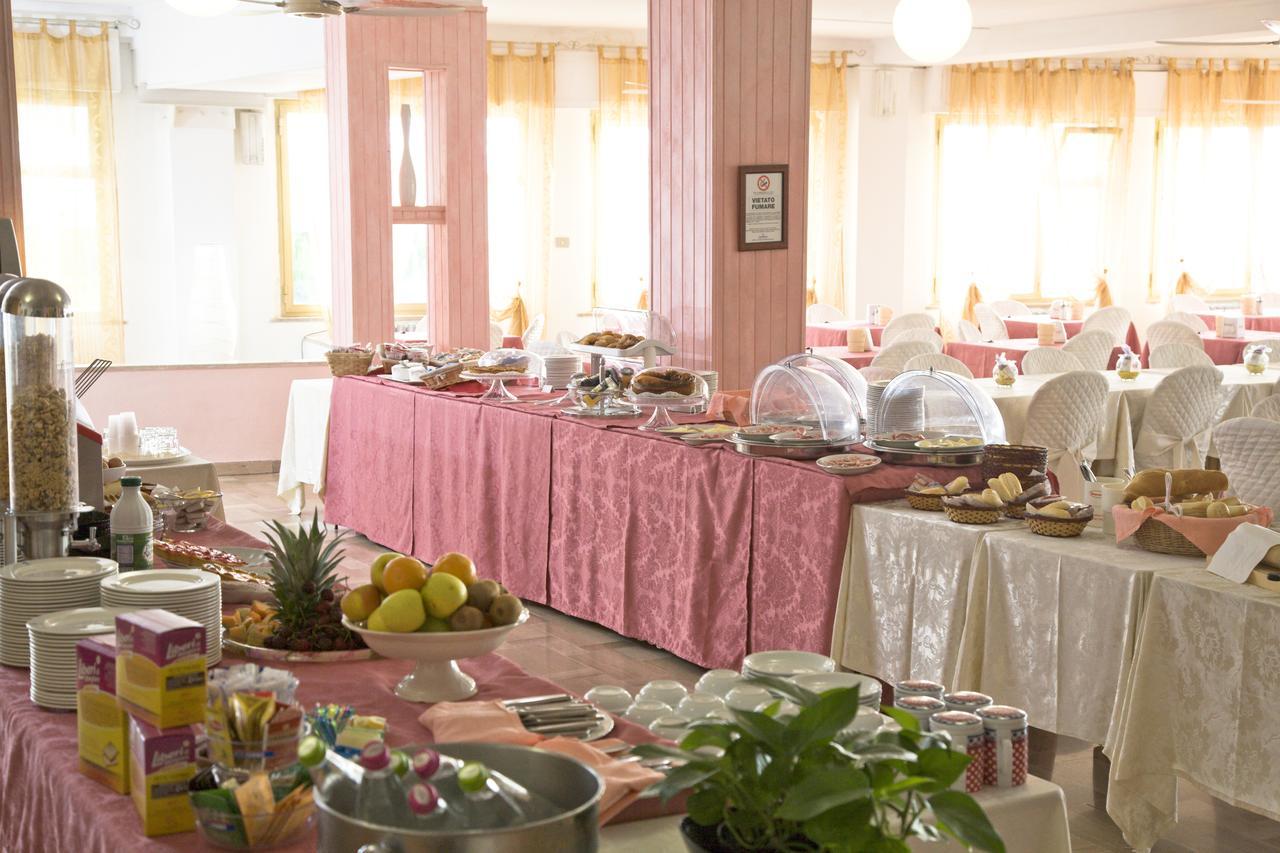 Hotel Eden Gigli Нумана Экстерьер фото