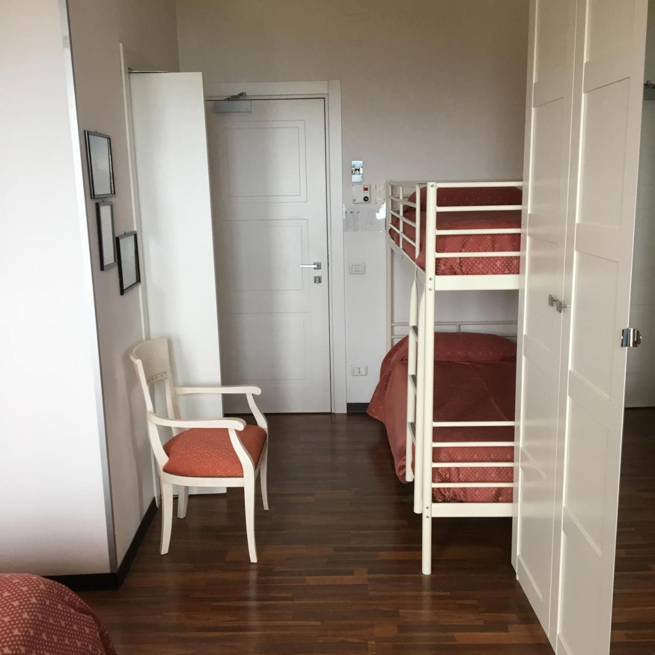Hotel Eden Gigli Нумана Экстерьер фото